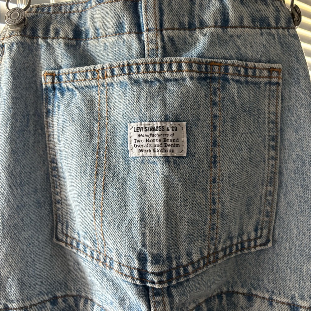 Levi’s Vintage Overalls (SIZE MEDIUM)